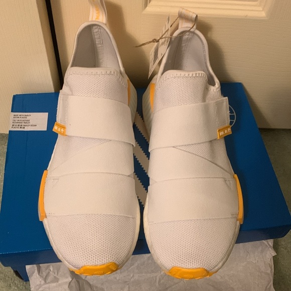 ADIDAS NMD_R1 STRAP SHOES-Women’s Size 7.5-cloud white/collegiate gold BNIB - Picture 11 of 16